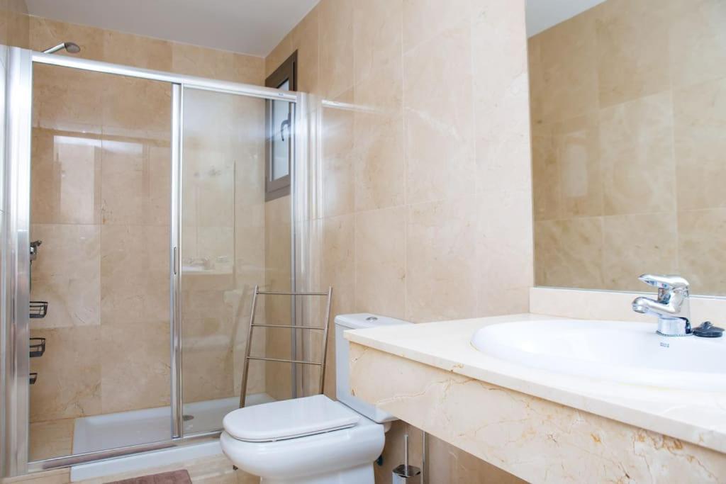 2 Bedrooms Apartment In Magnolia Golf Resort, La Caleta Costa Adeje  Kültér fotó